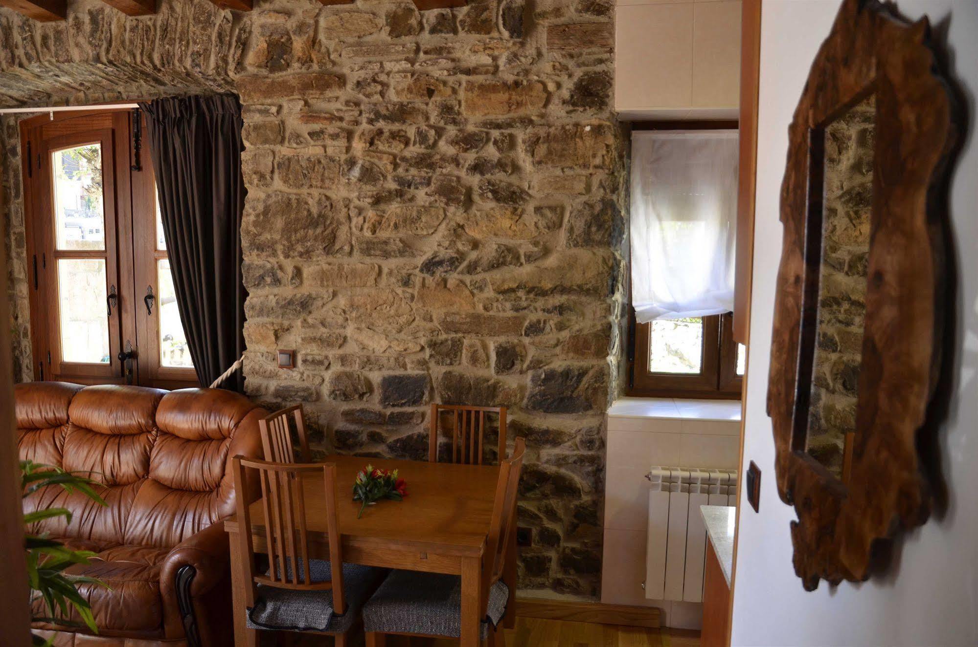 Apartamentos Spa Cantabria Infinita Cillorigo de Liebana Dış mekan fotoğraf