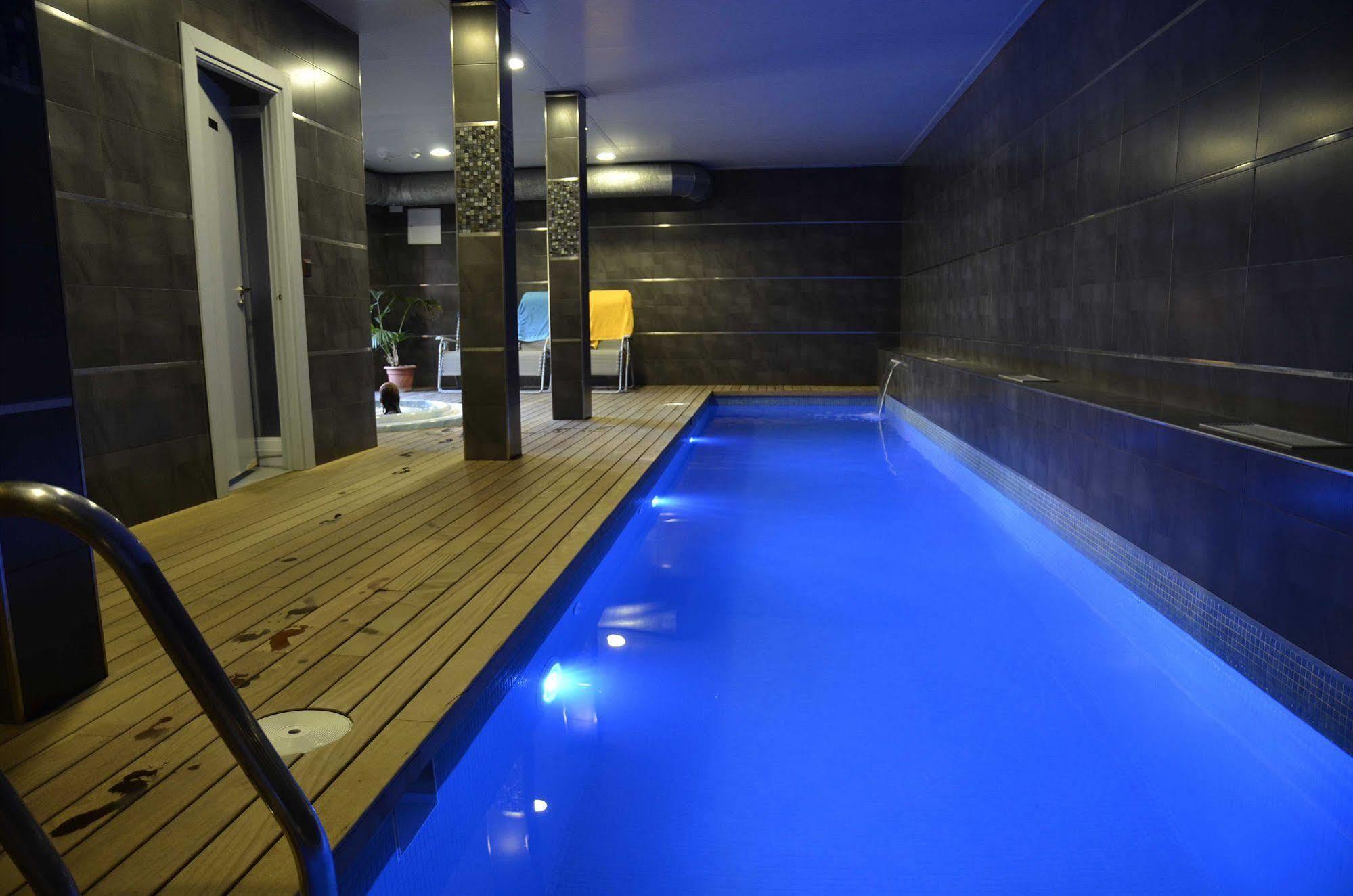 Apartamentos Spa Cantabria Infinita Cillorigo de Liebana Dış mekan fotoğraf