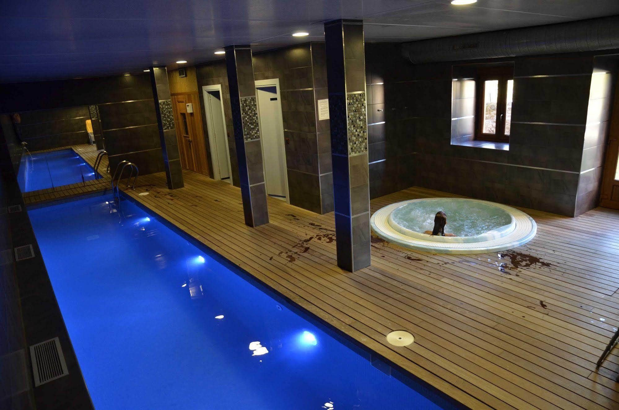 Apartamentos Spa Cantabria Infinita Cillorigo de Liebana Dış mekan fotoğraf